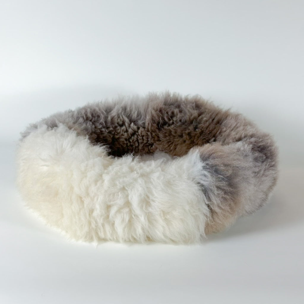 side view on sheep donut caramell and white Shore Clay