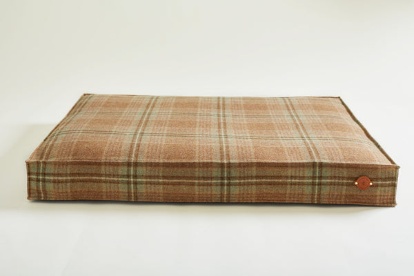 dog bed tweed colour check Copperbeech