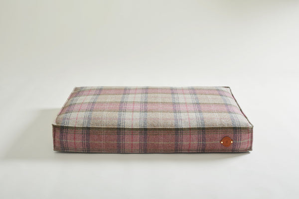 Tweed Bed in Check of blue-pruple colour tweed bed BLUEBELL
